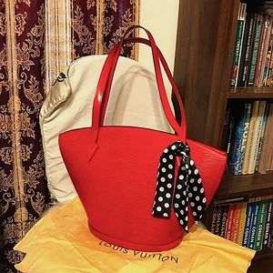 Louis Vuitton Epi Red Saint Jacques GM size